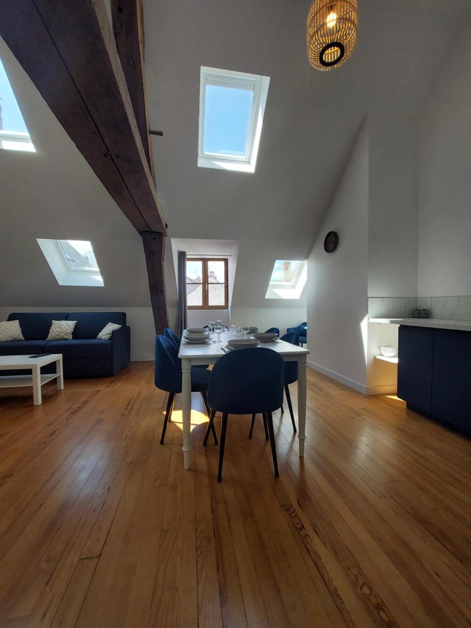 Appartements L'Hirondelle Божанси Экстерьер фото