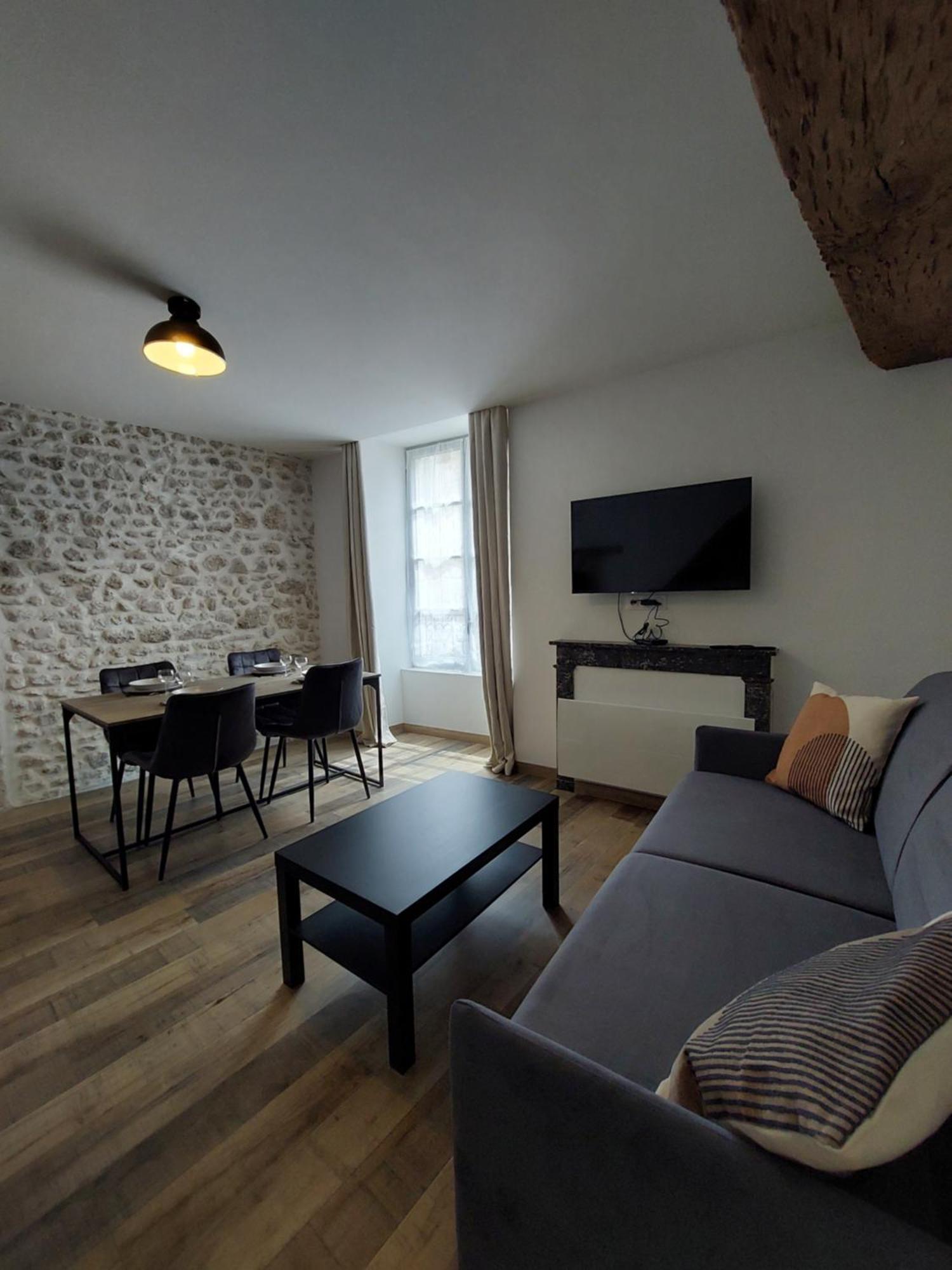 Appartements L'Hirondelle Божанси Экстерьер фото