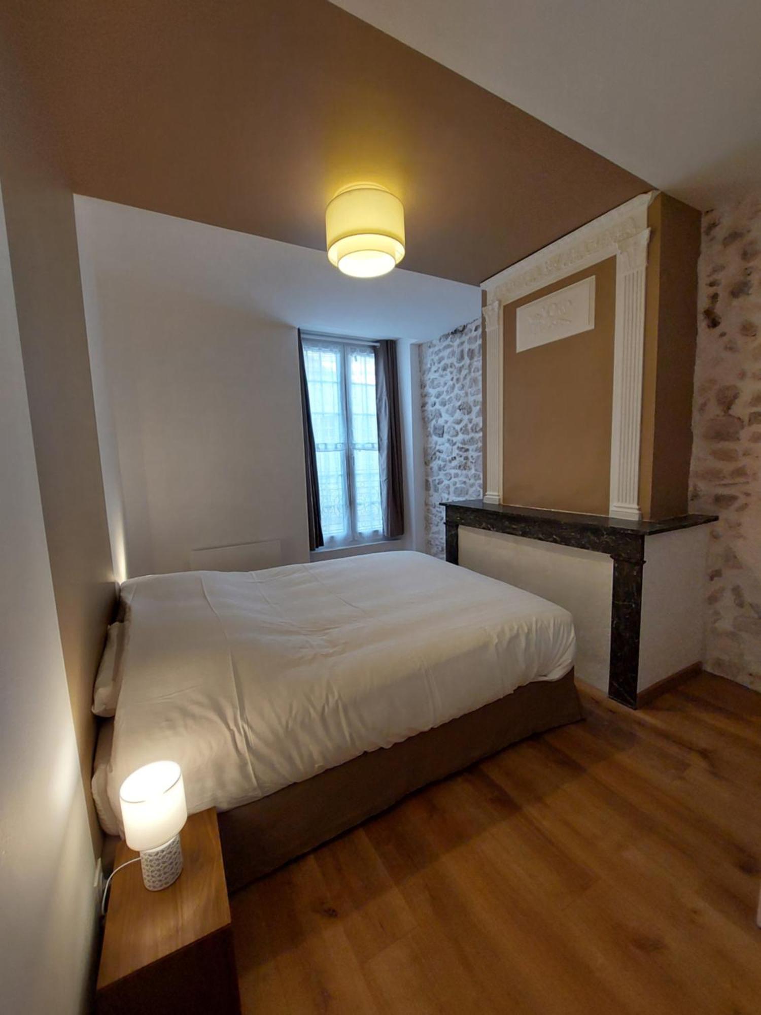 Appartements L'Hirondelle Божанси Экстерьер фото